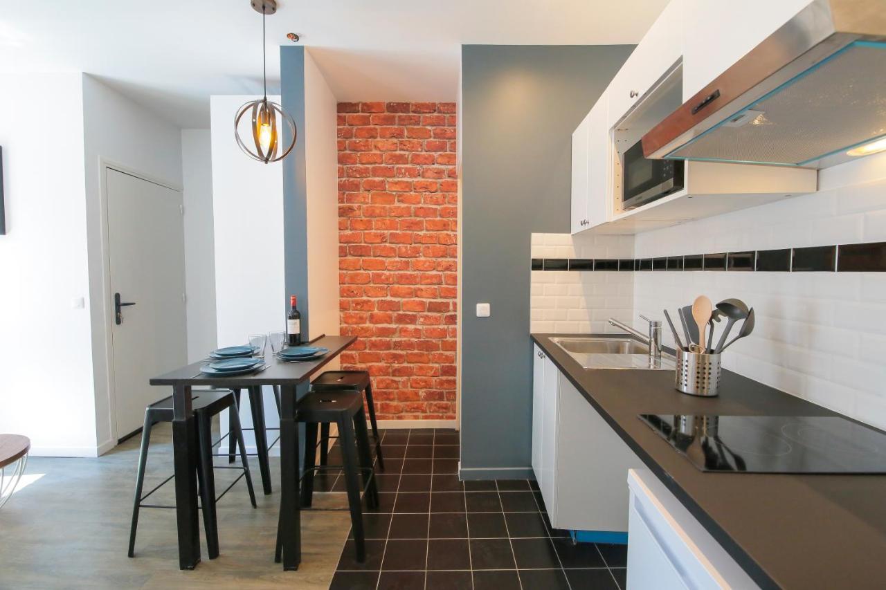 Apartmán Le Retro, T2 Hypercentre Chic Et Cosy, Wifi Par Sovalfi Saint-Etienne  Exteriér fotografie