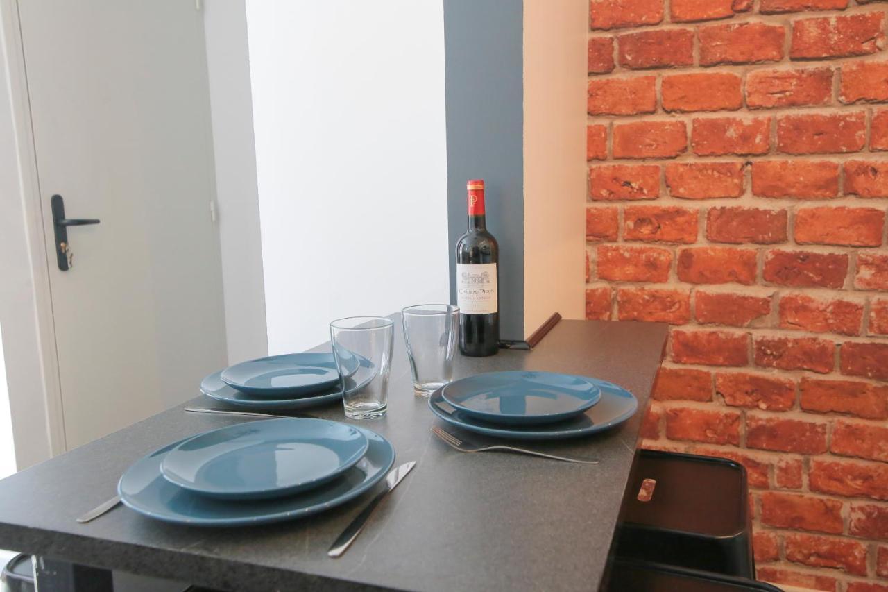 Apartmán Le Retro, T2 Hypercentre Chic Et Cosy, Wifi Par Sovalfi Saint-Etienne  Exteriér fotografie